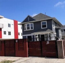 Building Photo - 1222 W 35th St