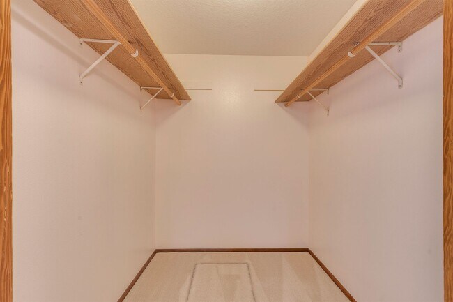 Building Photo - Single-Level Living Near South Hillsboro's Best Amenities
