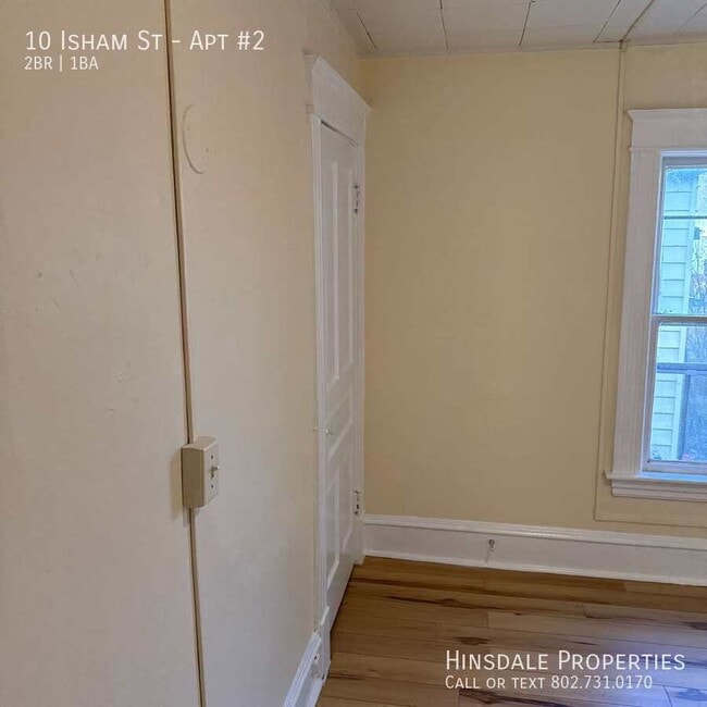 Building Photo - 10 Isham St