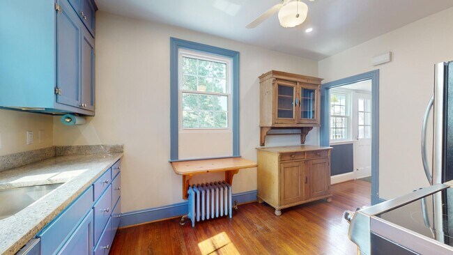 Building Photo - 4107 Aspen St