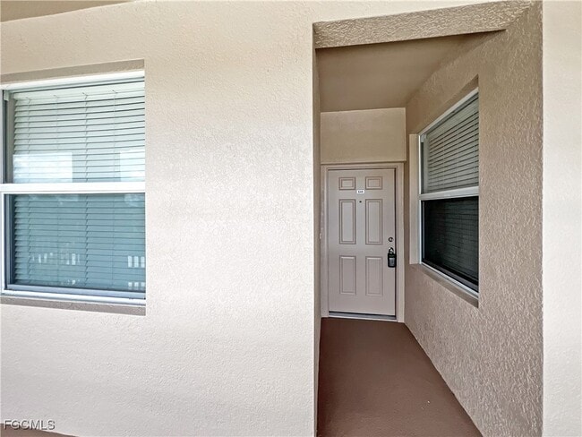 Building Photo - 8550 Kingbird Loop