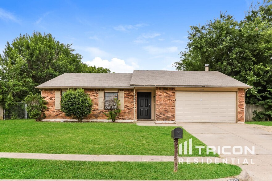 Building Photo - 4221 Great Belt Dr