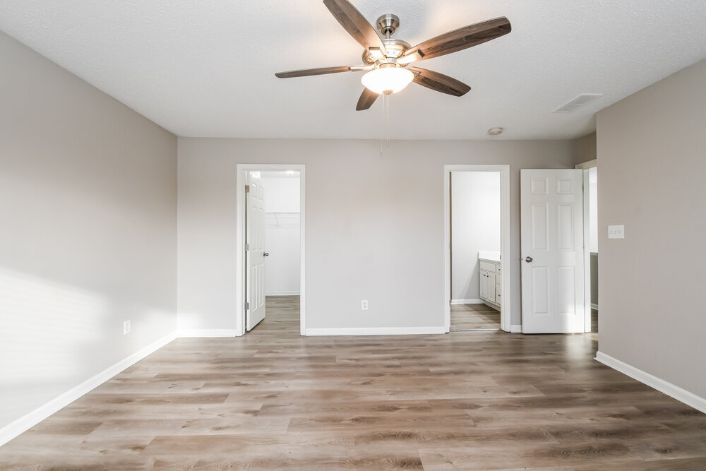 Building Photo - 8039 Corktree Dr