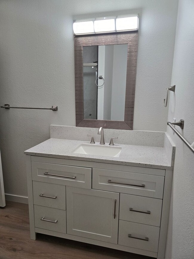 Building Photo - 340FOD