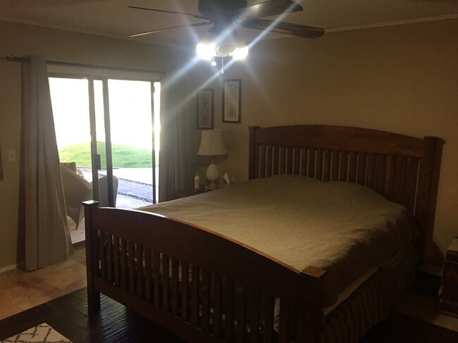 Building Photo - 4336 E Pearce Rd