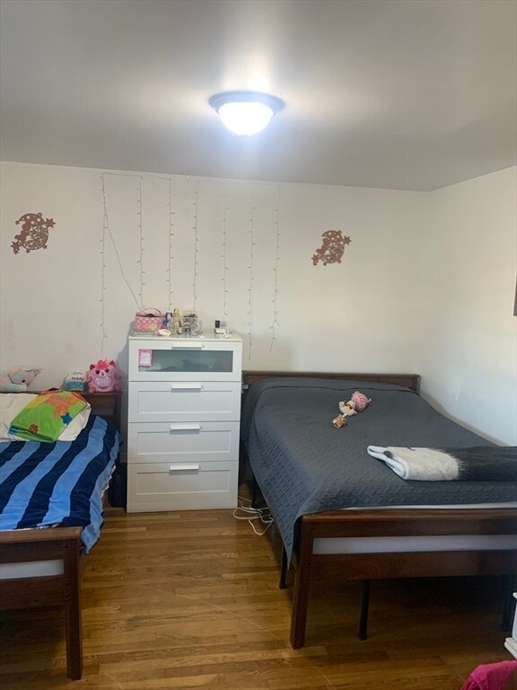 Building Photo - 502 Beach St