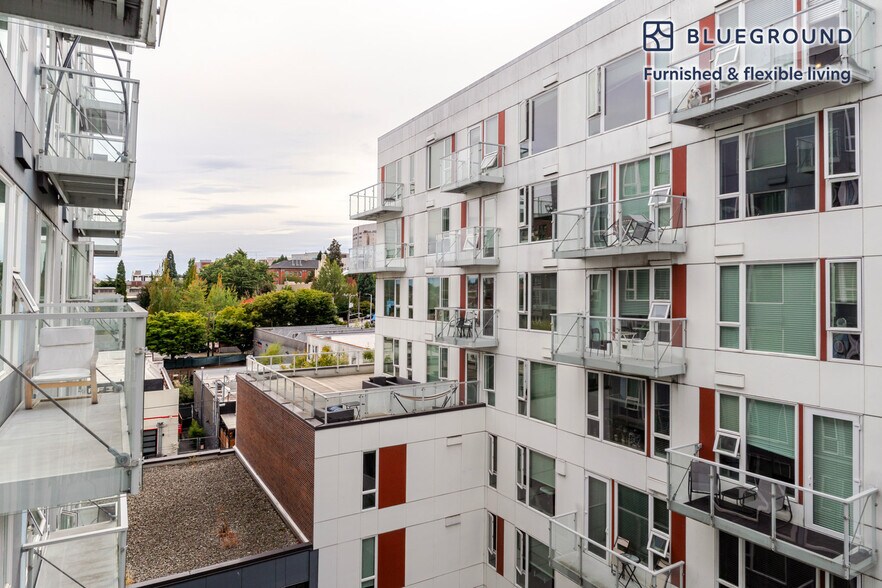 Building Photo - 1414 10th Ave