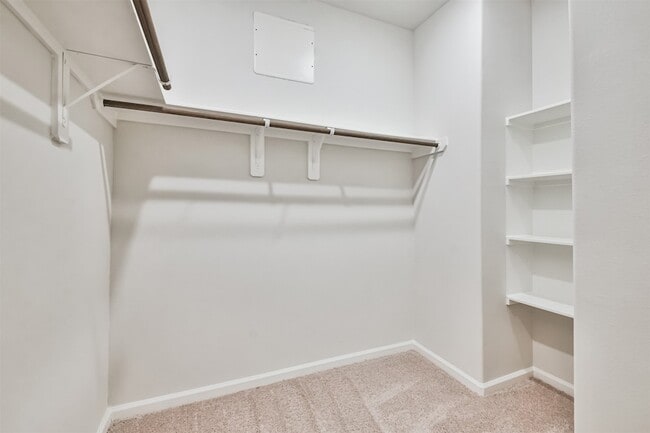 Building Photo - 16818 Pandora Wy