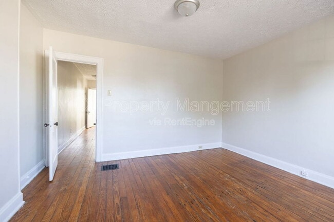 Building Photo - 2743 Steele Ave