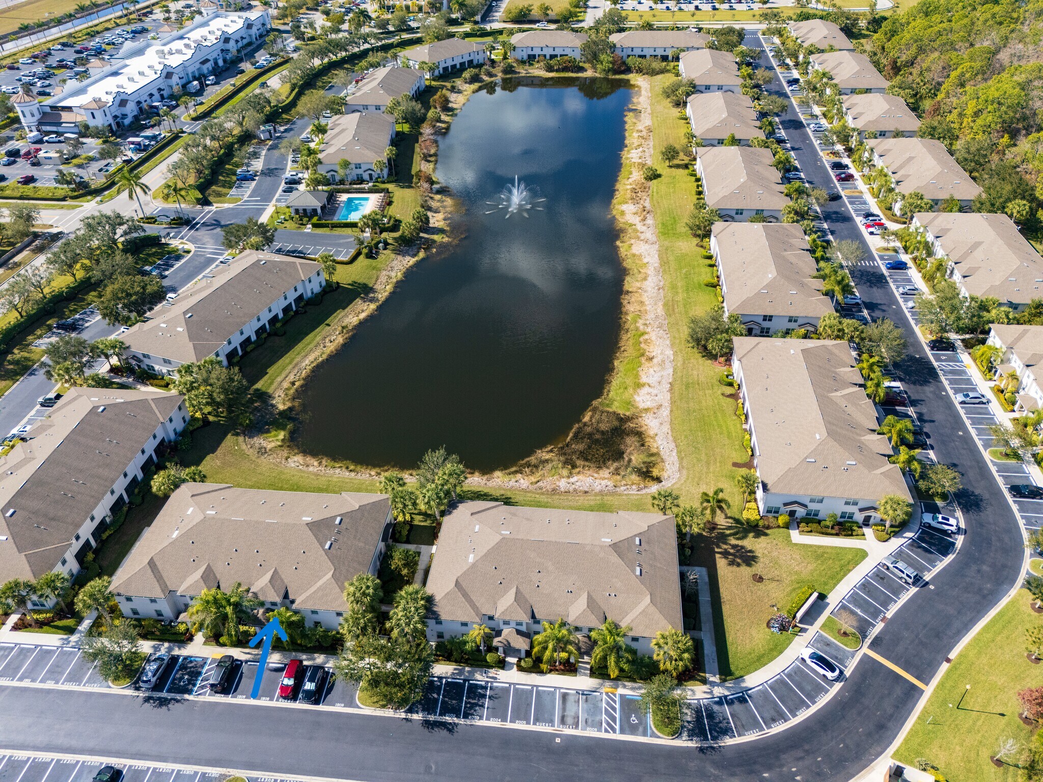 Building Photo - 9093 Gervais Cir