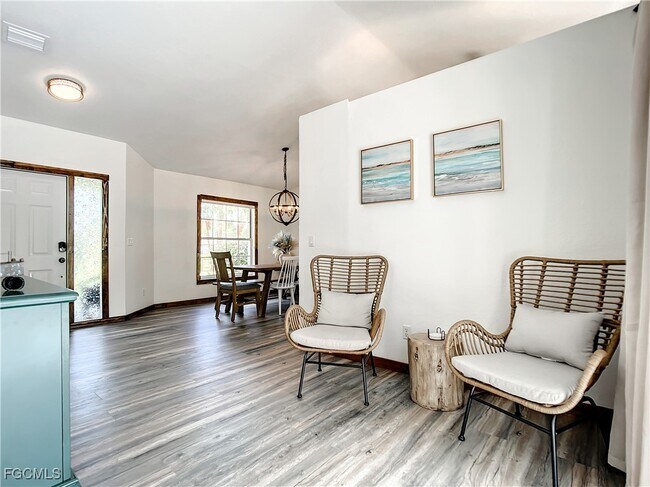 Building Photo - 2511 6th St NW