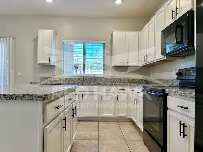 Building Photo - 4064 W Coles Rd