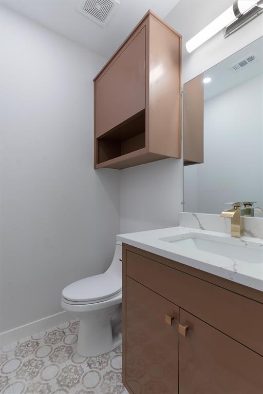 Building Photo - 4904 Russet Hill Dr