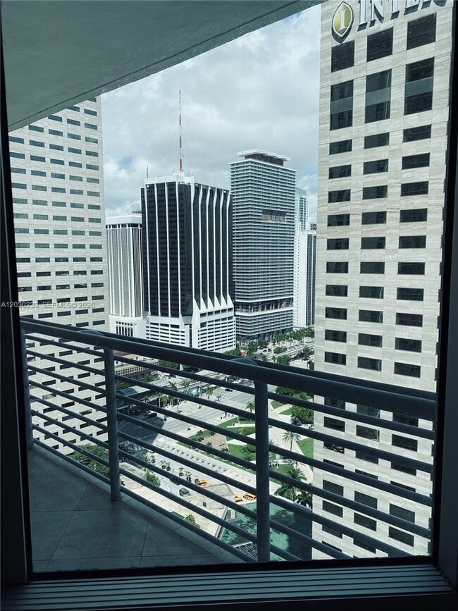 Building Photo - 335 S Biscayne Blvd