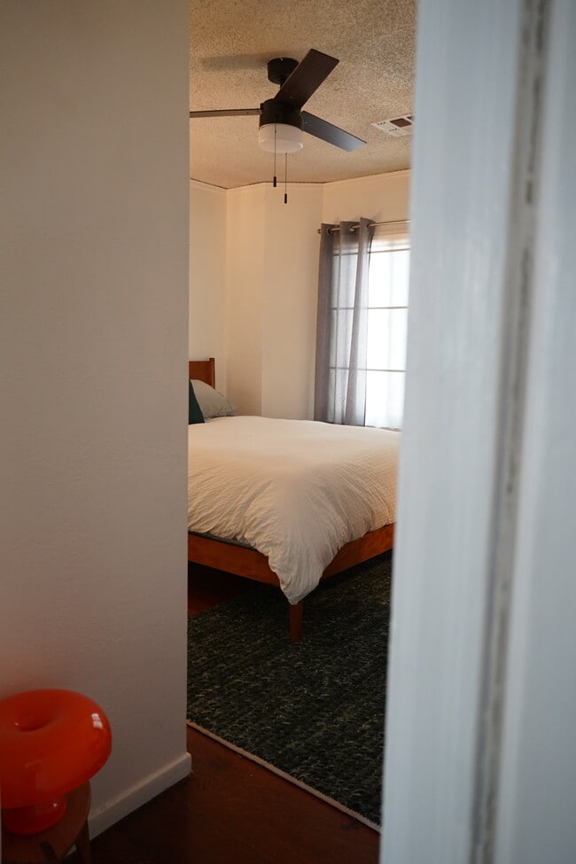 Building Photo - 3729 Boyce Ave