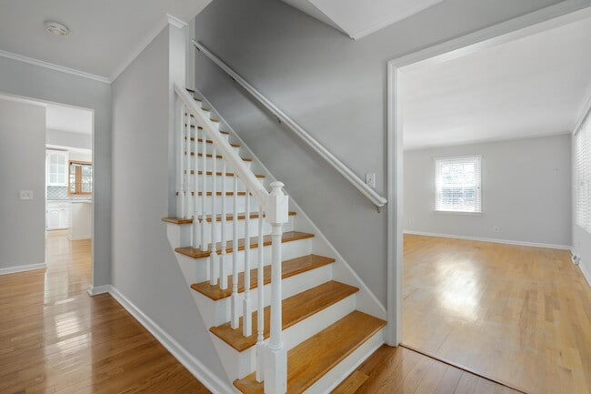 Building Photo - 4260 Reedbury Ln