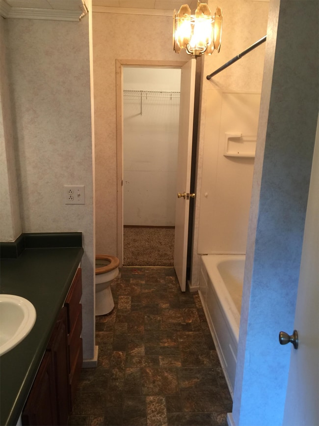 Building Photo - 1202 N College Ave