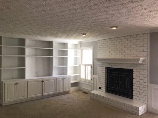 Building Photo - 4817 Woodspring Dr NE