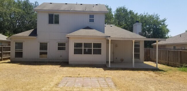Building Photo - 4712 Oxford Dr