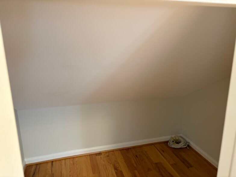 Extra Storage - 731 Easley St