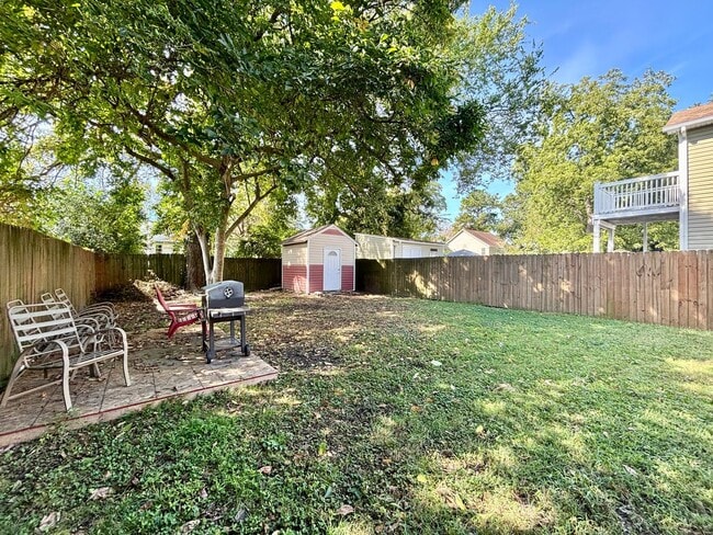 Building Photo - Fully Renovated Home in Norfolk!