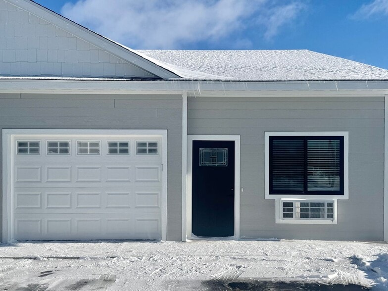 Interior Photo - Liberty Villas Bldg. 02