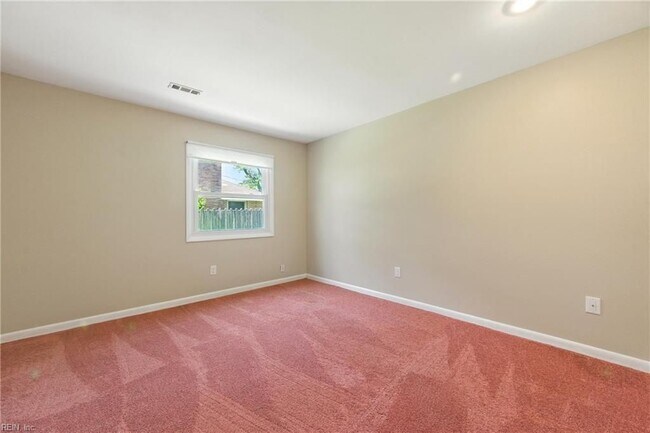 Primary Photo - 117 Roane Dr