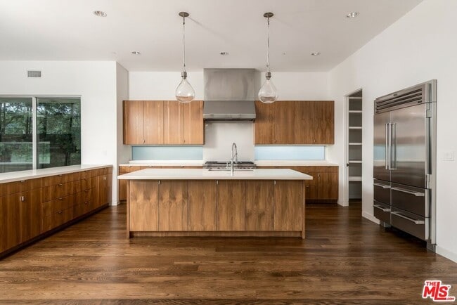 Building Photo - 4035 Van Buren Pl