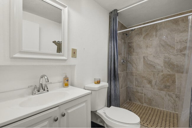 Building Photo - 1521 55th St NW