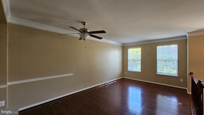 Building Photo - 1110 Farrish Pl