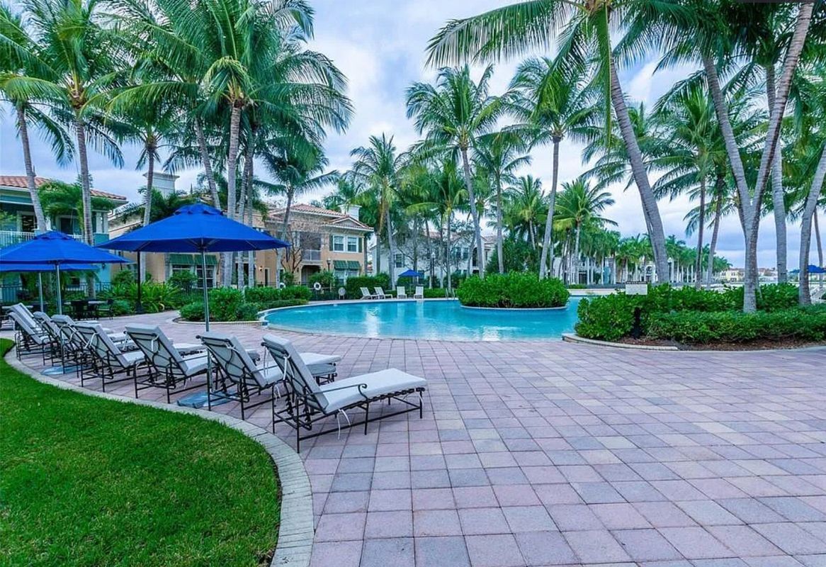 Building Photo - 2925 NW 126th Ave