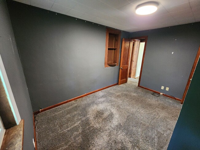 Building Photo - Tired of being a renter and want to own yo...