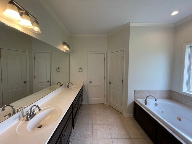 Building Photo - Sommer Brook Subdivision!!!