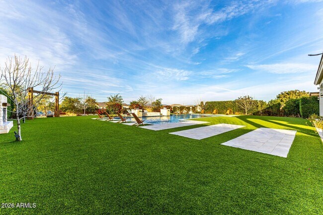Building Photo - 5348 W Encanto Verde