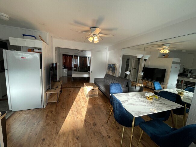 Building Photo - 410 Nahua St