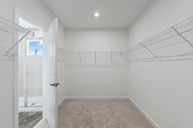 Building Photo - 7292 Lenora Ln