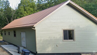 Building Photo - 1100 Valley Club Rd