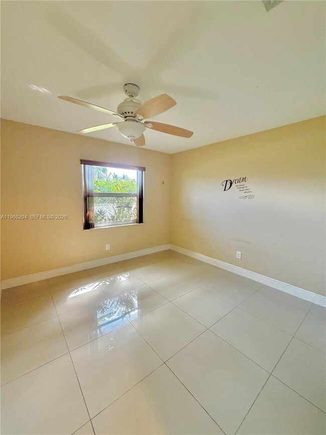 Building Photo - 7871 NW 53rd Ct