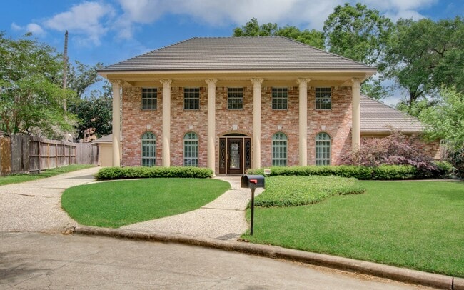 Primary Photo - 11022 Riverview Dr