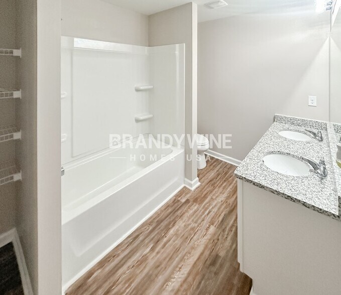 Building Photo - 224 Indian Lake Trail