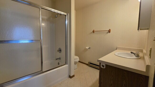 Building Photo - "Charming Upper Studio in Kimberly: "