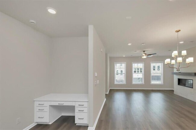 Building Photo - 136 Matson Run SW