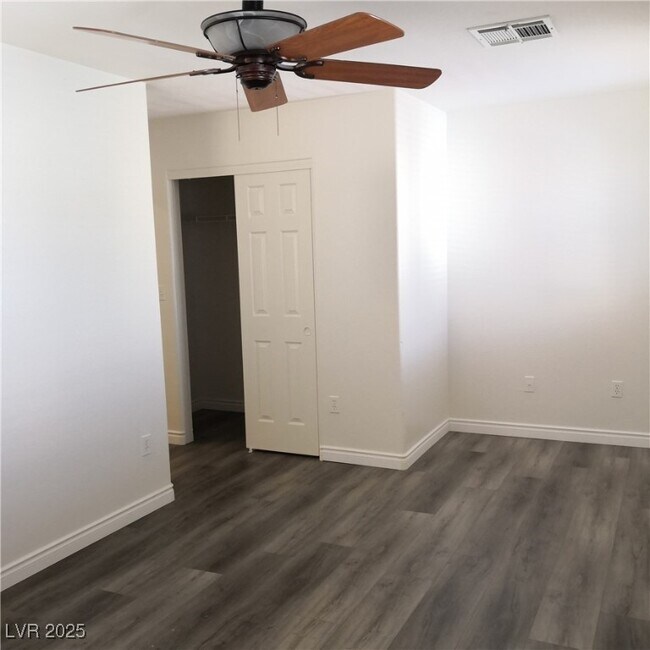 Building Photo - 5055 Lime Kiln Ave