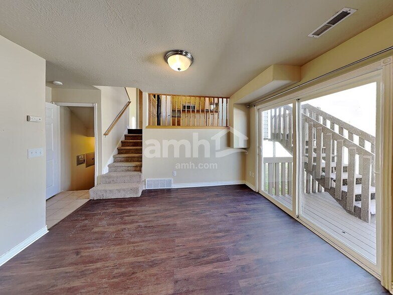 Building Photo - 1496 N 2150 W