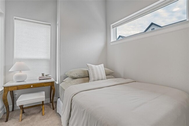 Building Photo - 4200 Margarita St