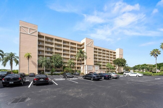 Building Photo - 14476 Amberly Ln