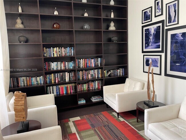 Building Photo - 550 Okeechobee Blvd