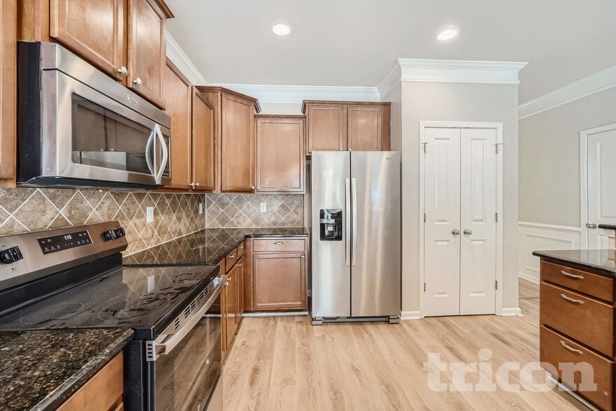 Building Photo - 10719 Cove Point Drive