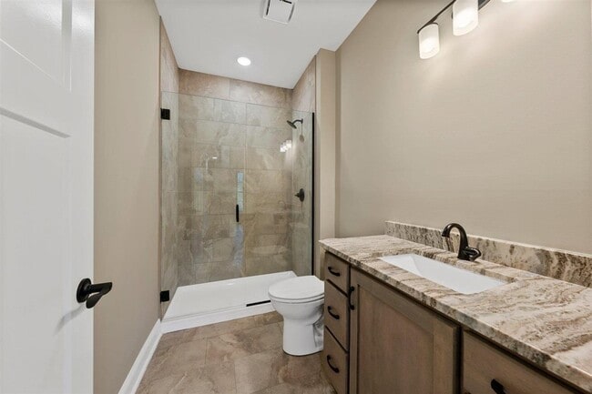 Building Photo - 564 Cumberland Pointe Ln