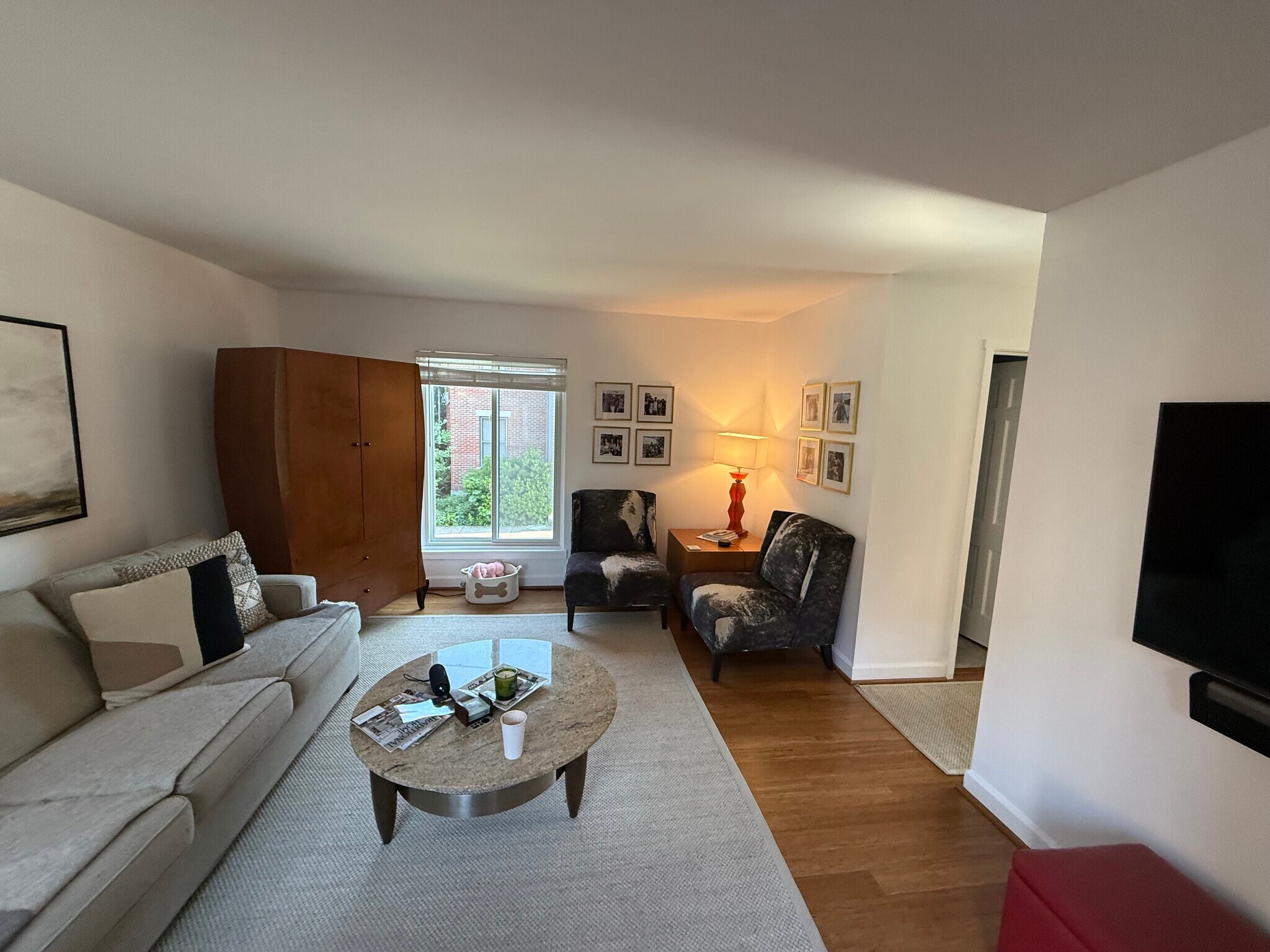 Living Room - 287 Lear St